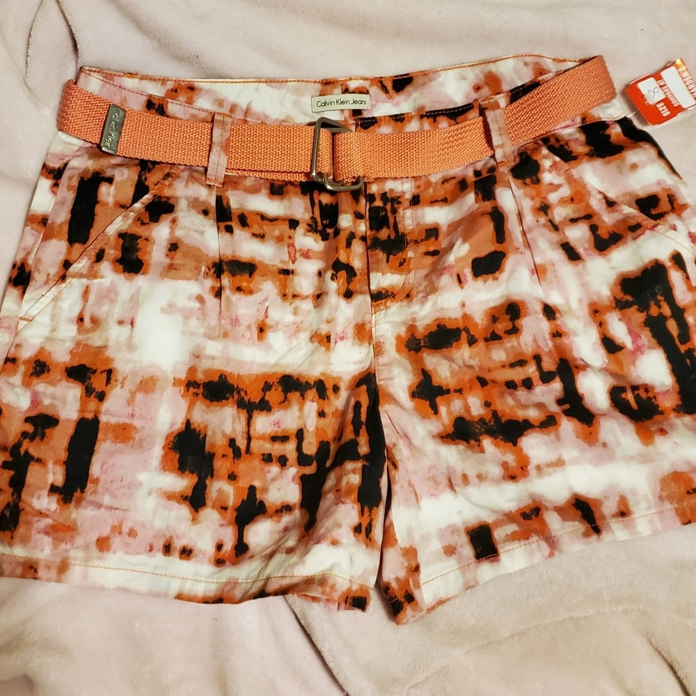 Calvin Klein multicolor shorts w/belt Size 8 Preloved great condition